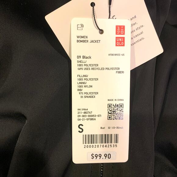 Uniqlo C Bomber Jacket in Black - Picture 6 of 9